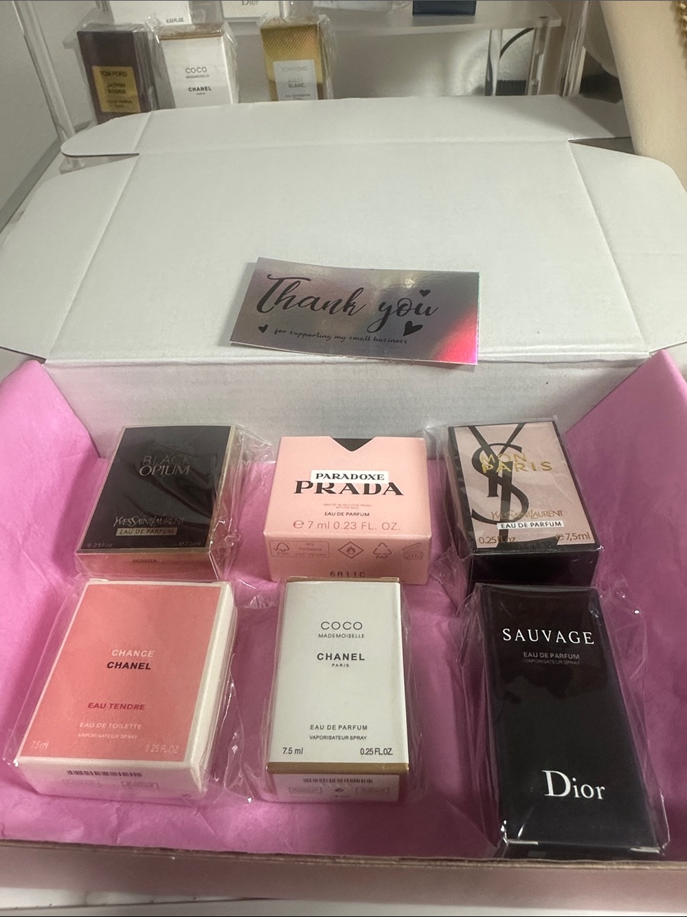 Random Luxury Mini Perfume set of 6 pieces Sizes ( 7, 7.5, 10mL)
